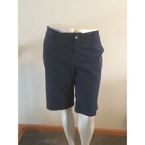 Lane Bryant Bermuda shorts Navy size 18